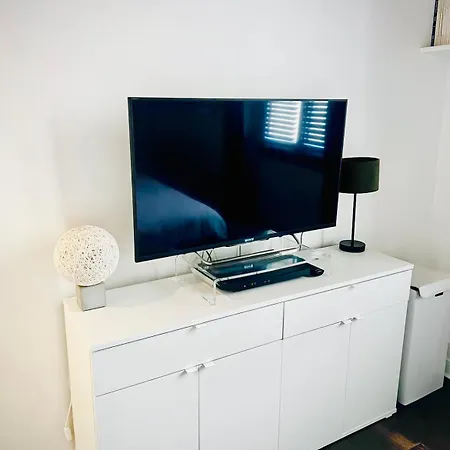 D'architecte Chic Et Elegant Apartmán